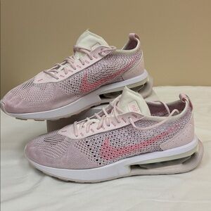 Nike Air Flyknit Max Light Pink Women's Knit Running Sneakers